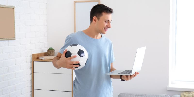 Tổng hợp những mẹo cược bóng đá hiệu quả nhất 4 Hãy theo dõi sự biến động của kèo cược nhà cái