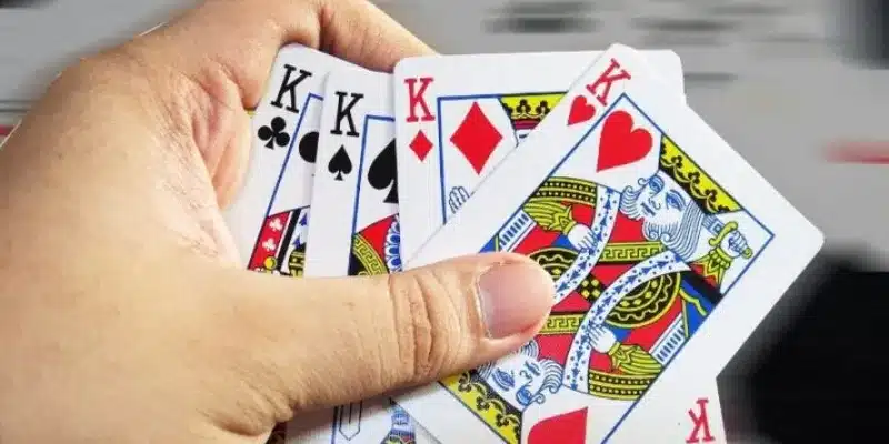 Sâm lốc V9WIN - Cách chơi để nâng cao khả năng chiến thắng 5 Tích cực học hỏi từ những người có kinh nghiệm khi chơi